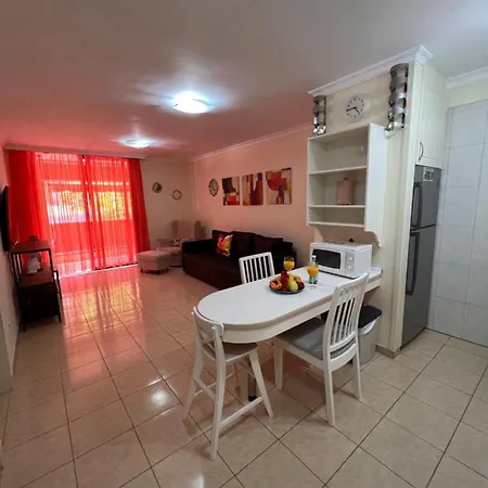 Olivia Sunset Uno * プエルト・デ・サンティアゴ